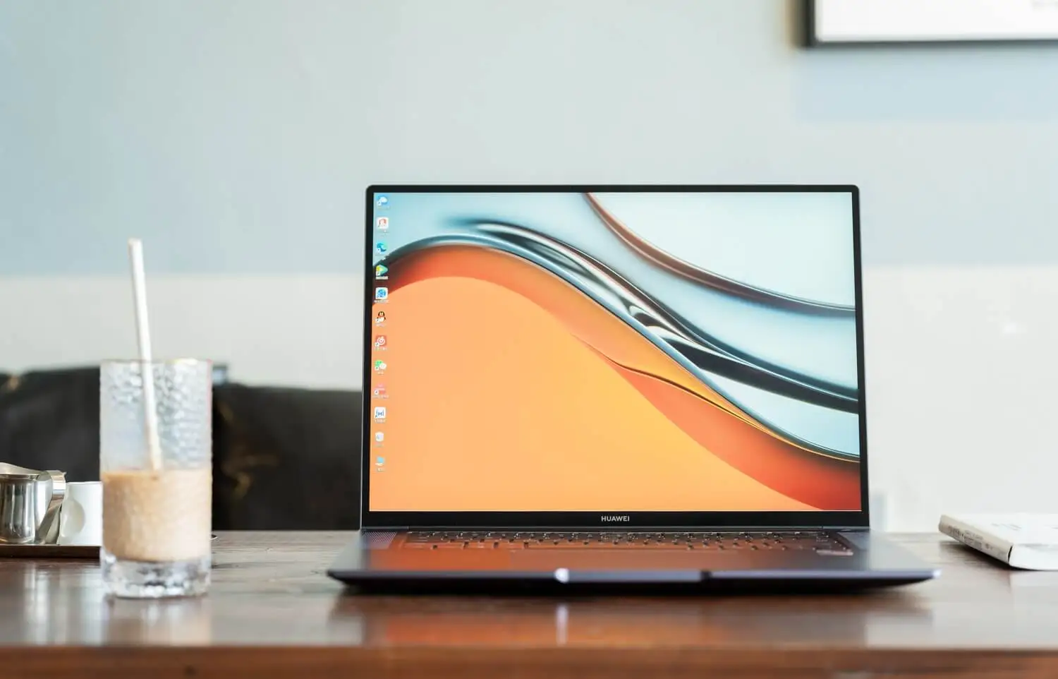 Huawei MateBook 16