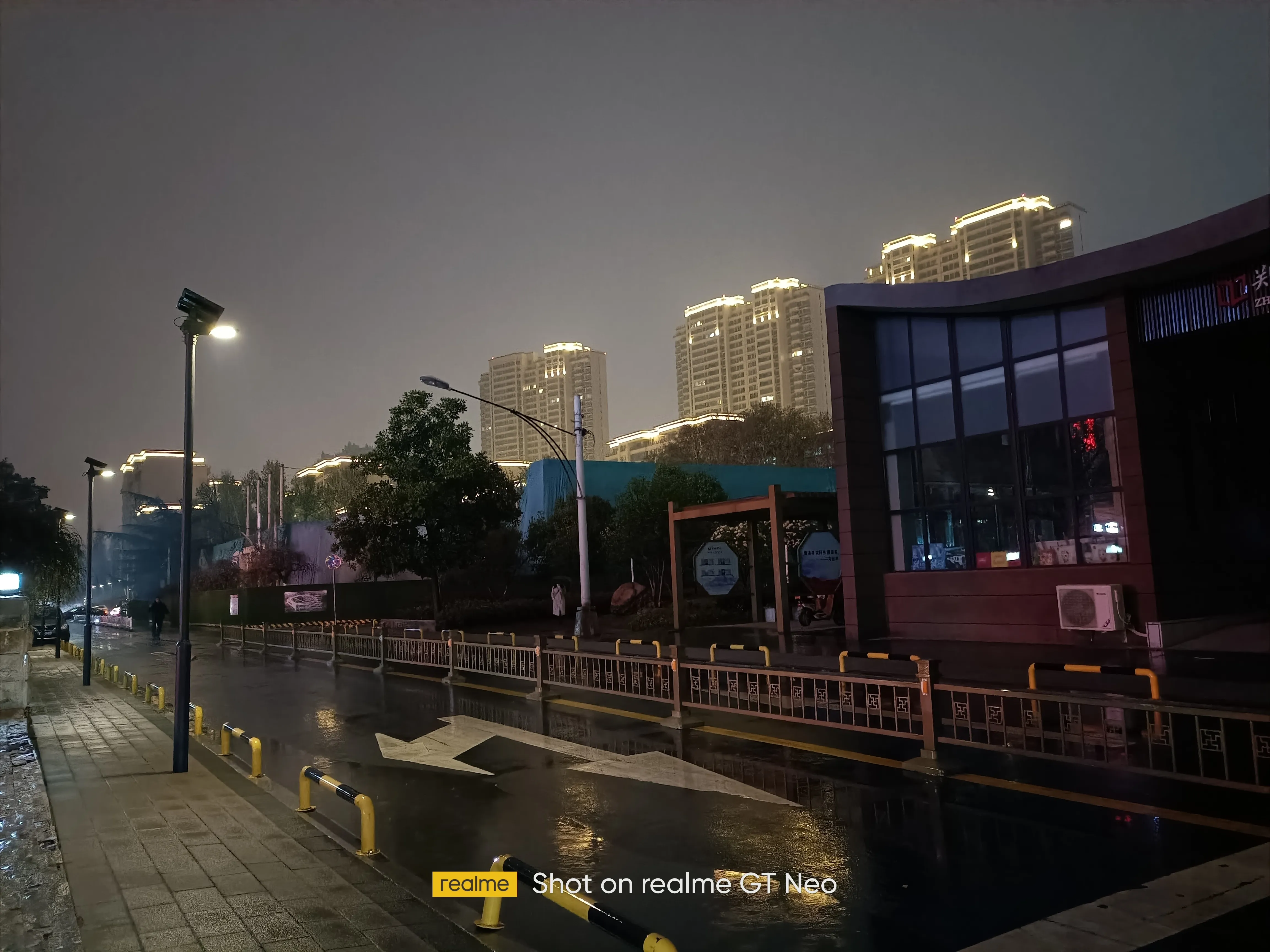 Realme GT Neo