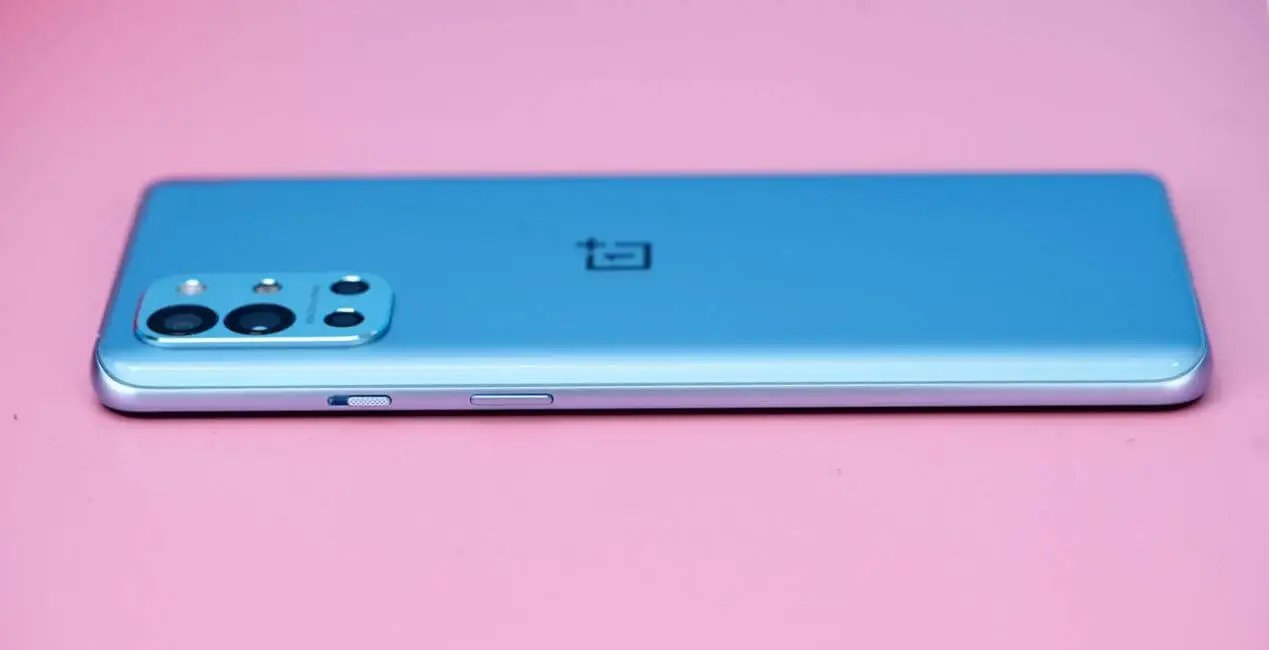 OnePlus 9R