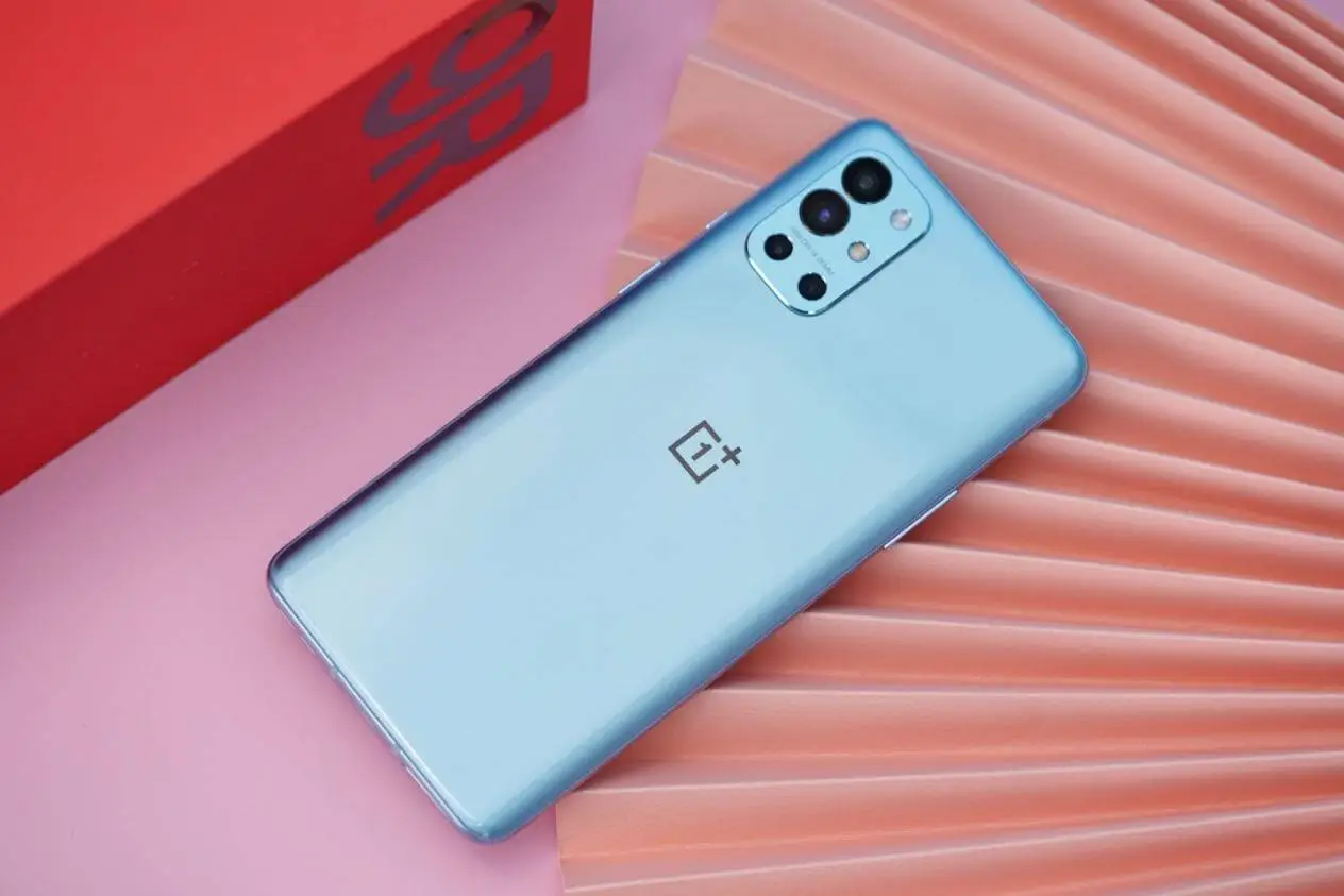 OnePlus 9R