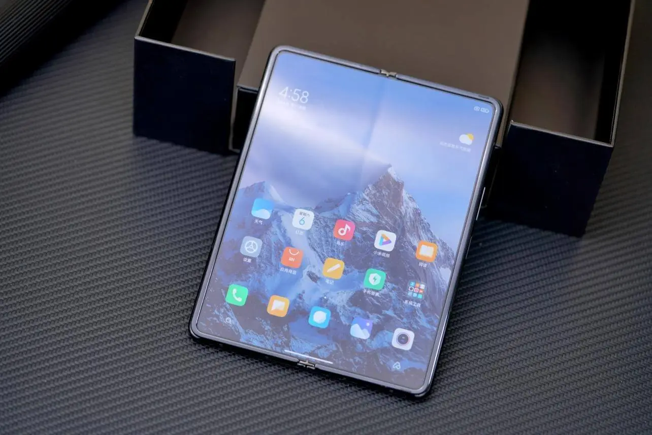 Xiaomi ミックスフォールド
