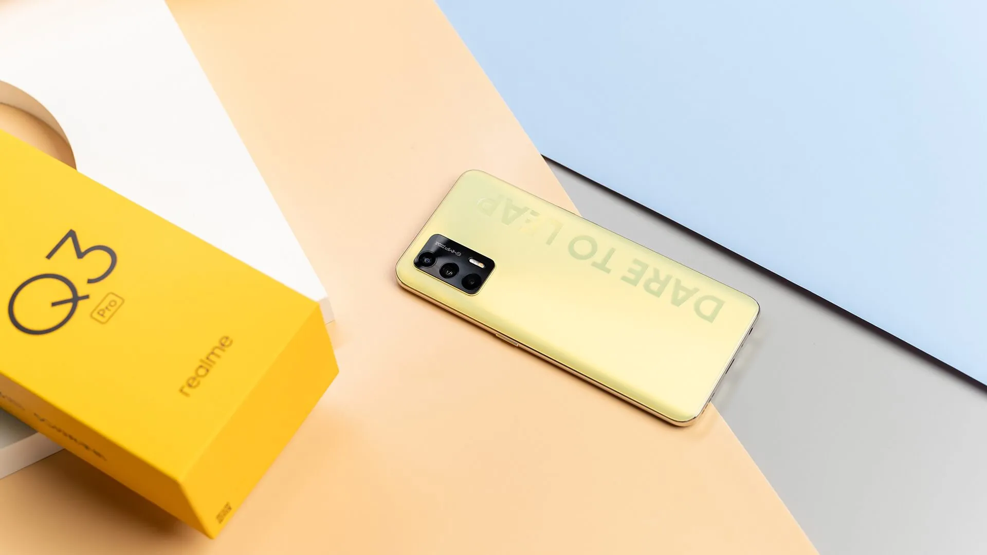 Realme Q3 လိုလားသူ