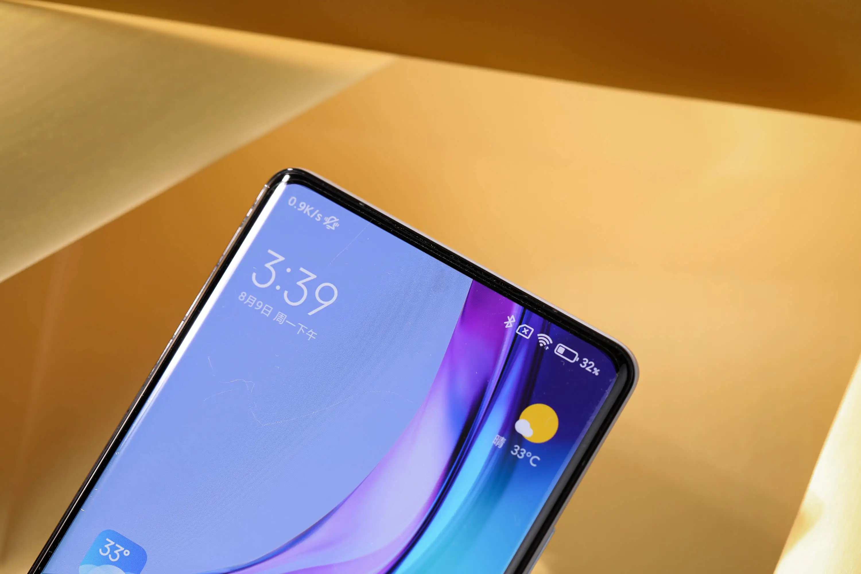 ການທົບທວນຄືນ Mi MIX 4