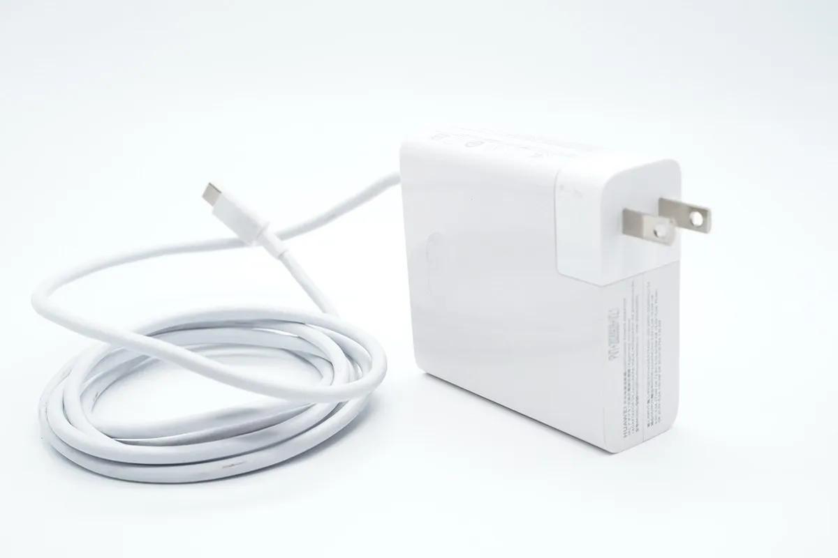 Huawei 135W charger