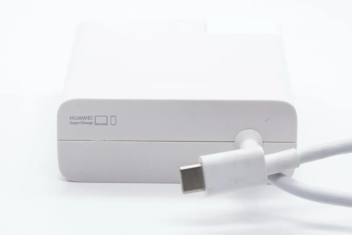 Bộ sạc Huawei 135W